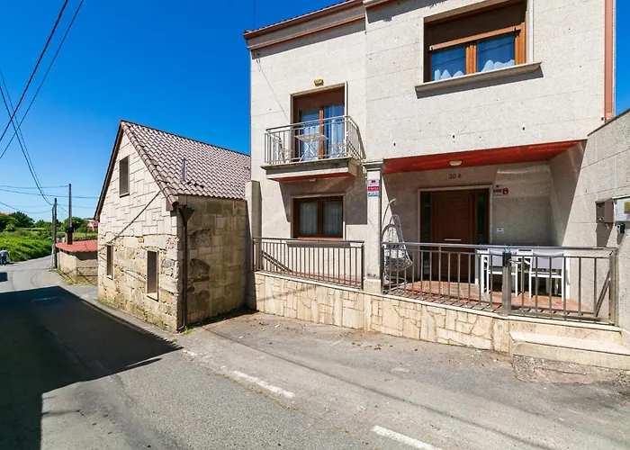 Fantastico Junto Al Mar By *